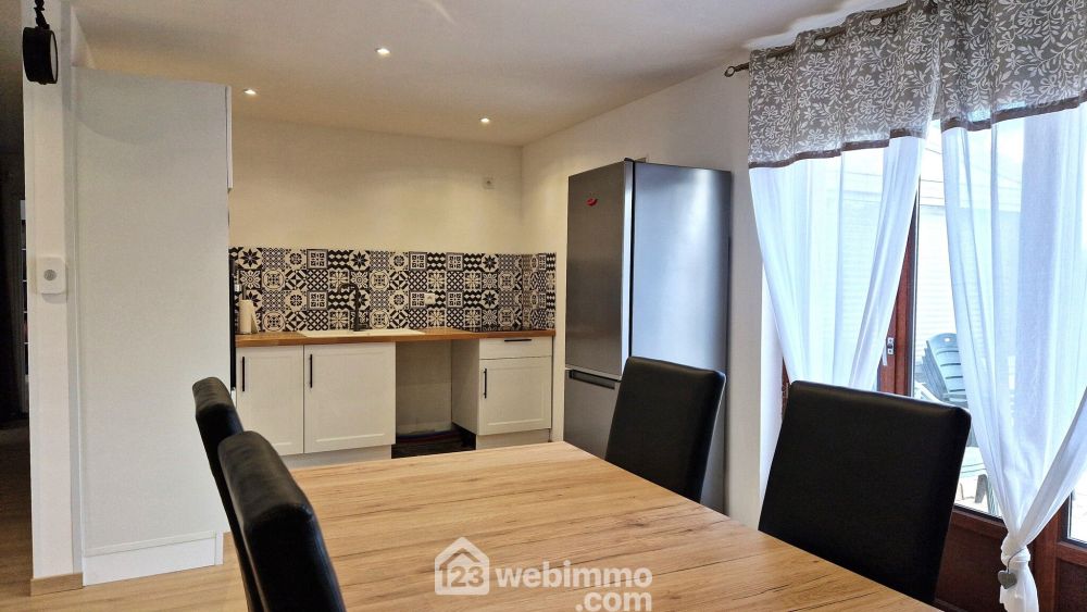 Photo 9 - Laon 02000 à Laon