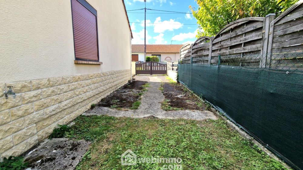 Photo 22 - Laon 02000 à Laon