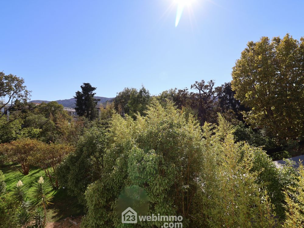 Photo 7 - Marseille 13009 à Marseille