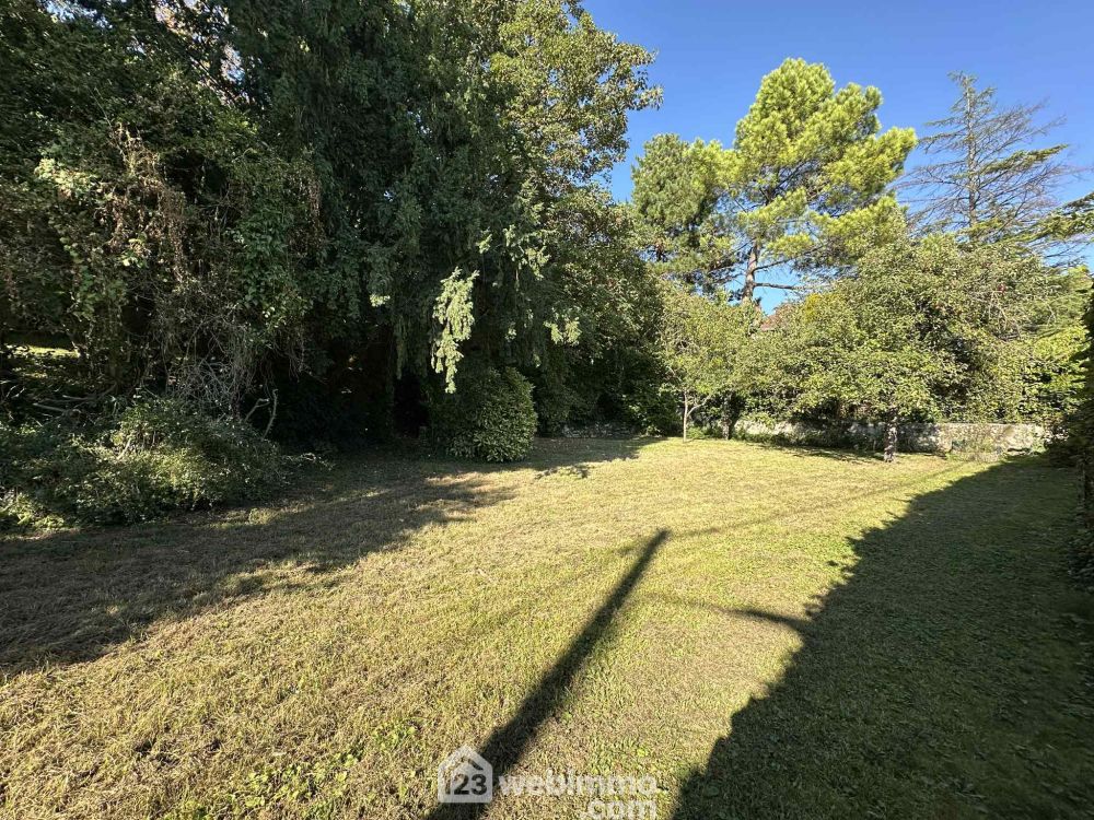 Photo 3 - Laon 02000 à Laon