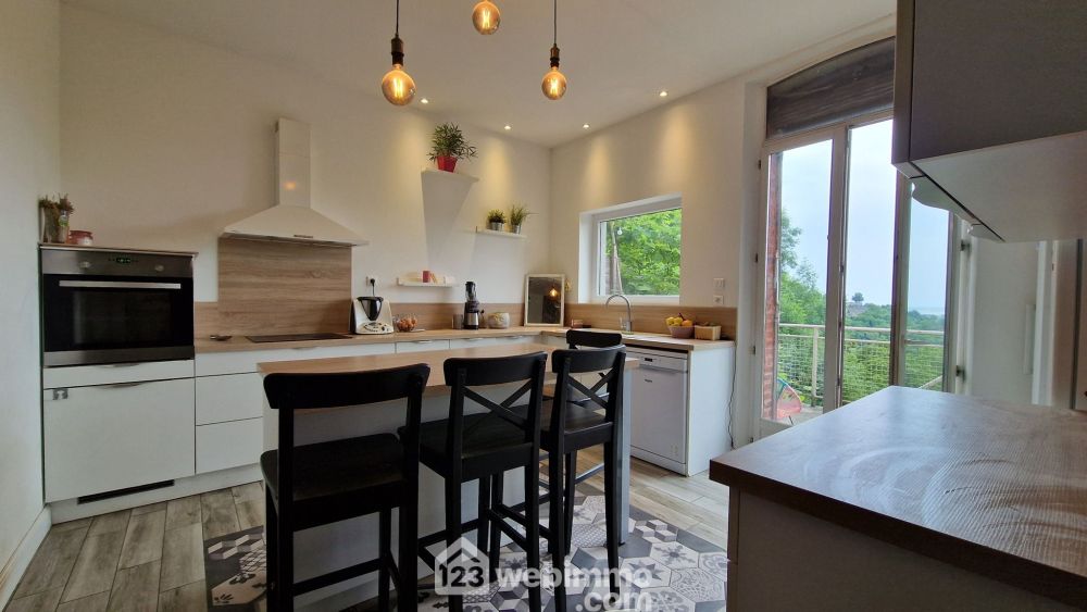 Photo 11 - Laon 02000 à Laon