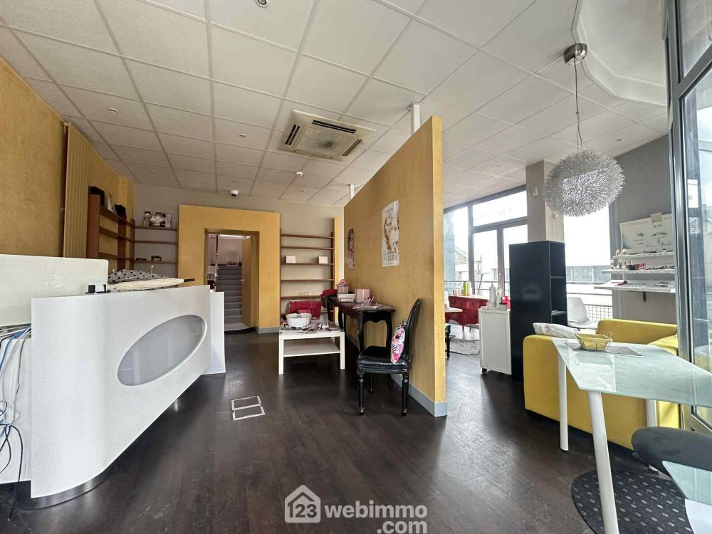 Photo 3 - Laon 02000 à Laon