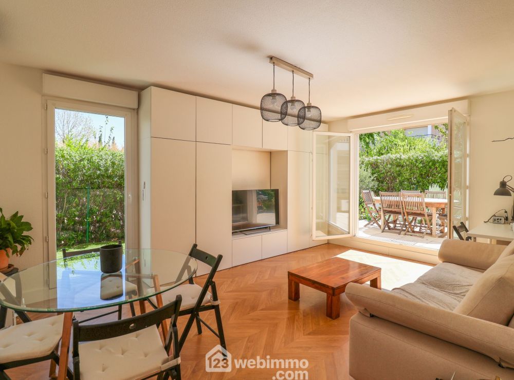 Photo 2 - Marseille 13009 à Marseille