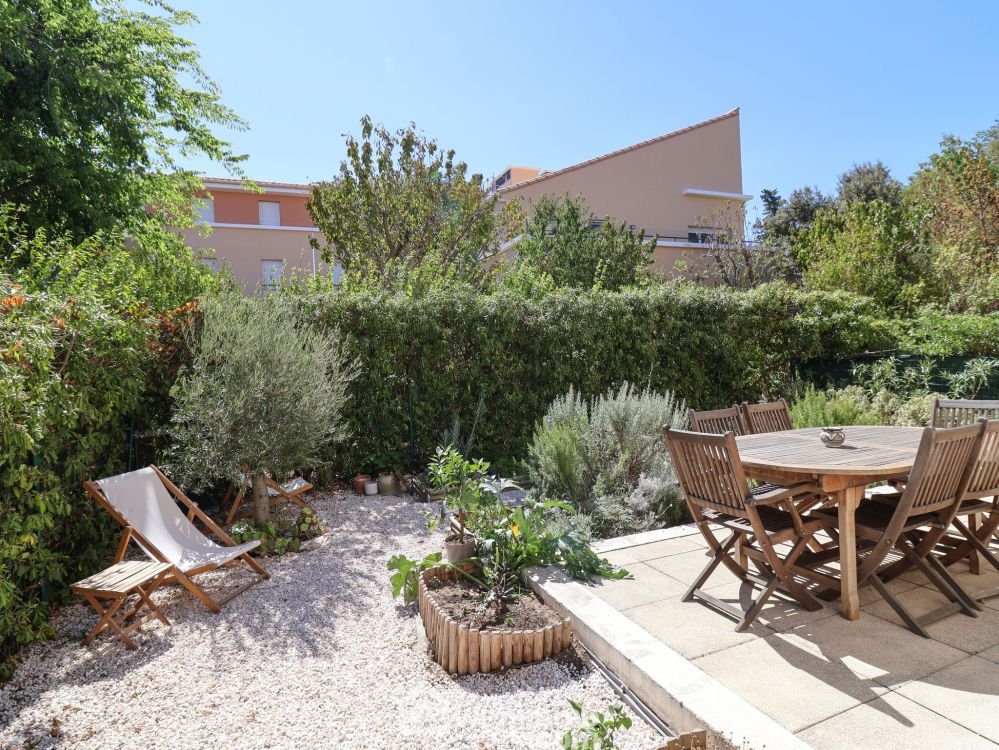 Photo 8 - Marseille 13009 à Marseille