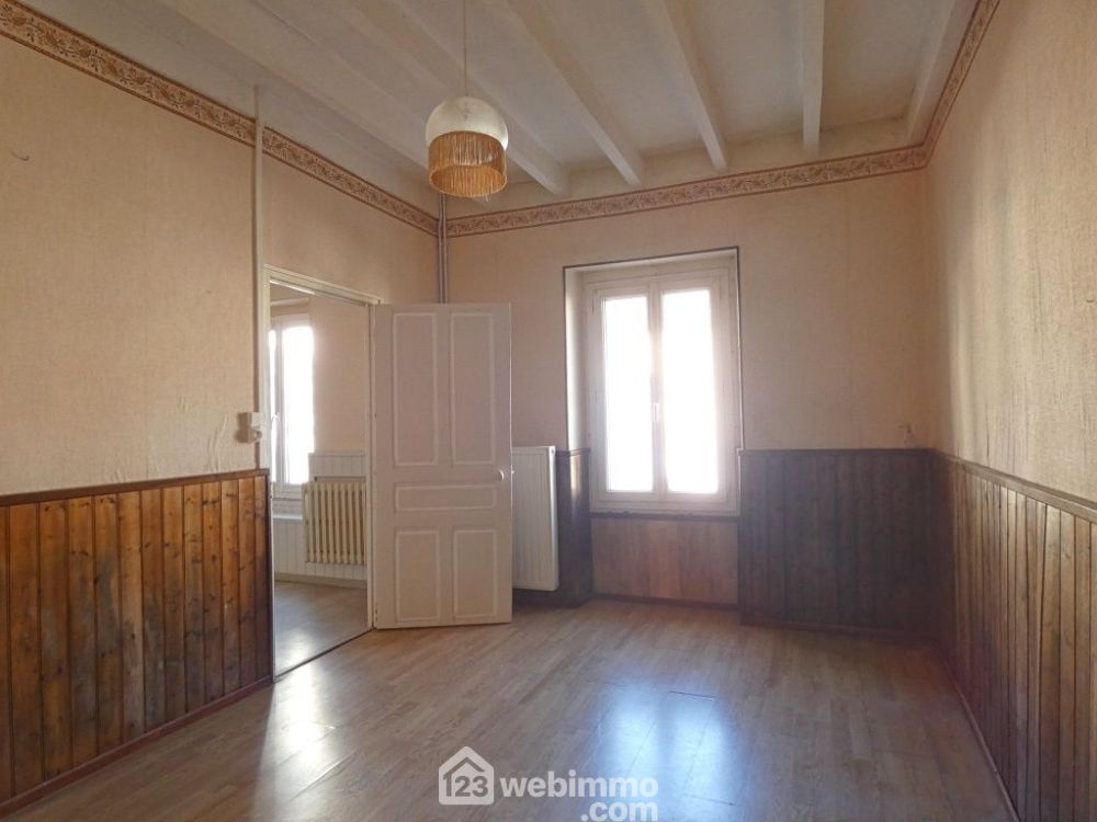 Photo 9 - Saint-Loup-Lamairé 79600 à Saint-Loup-Lamairé