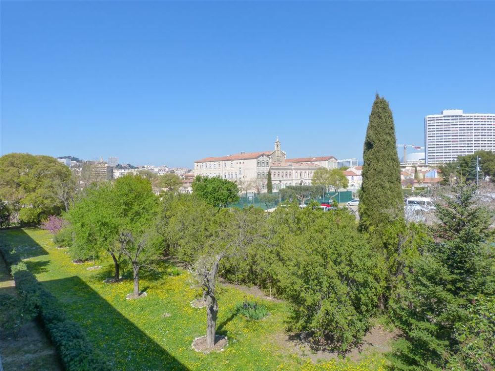 Photo 8 - Marseille 8 13008 à Marseille 8