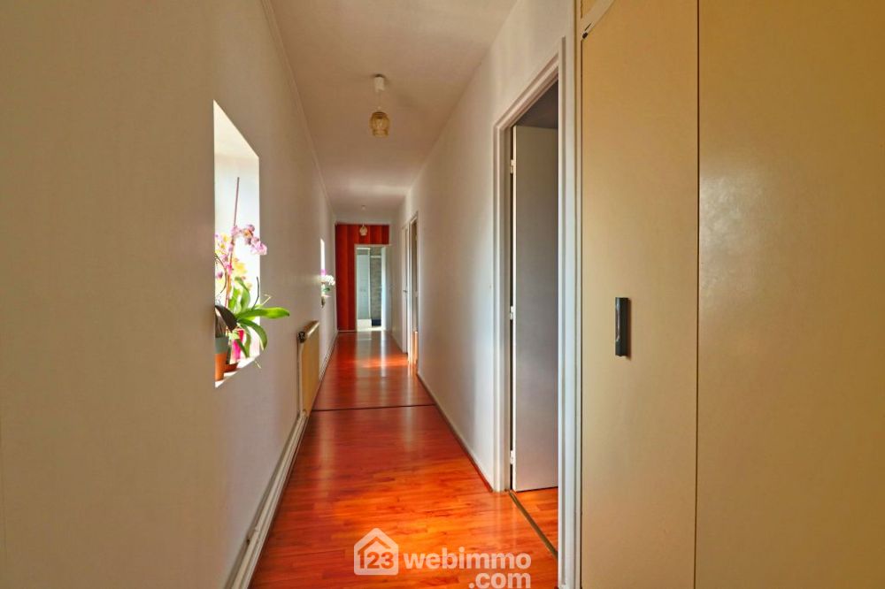 Photo 18 - Civray 86400 à Civray