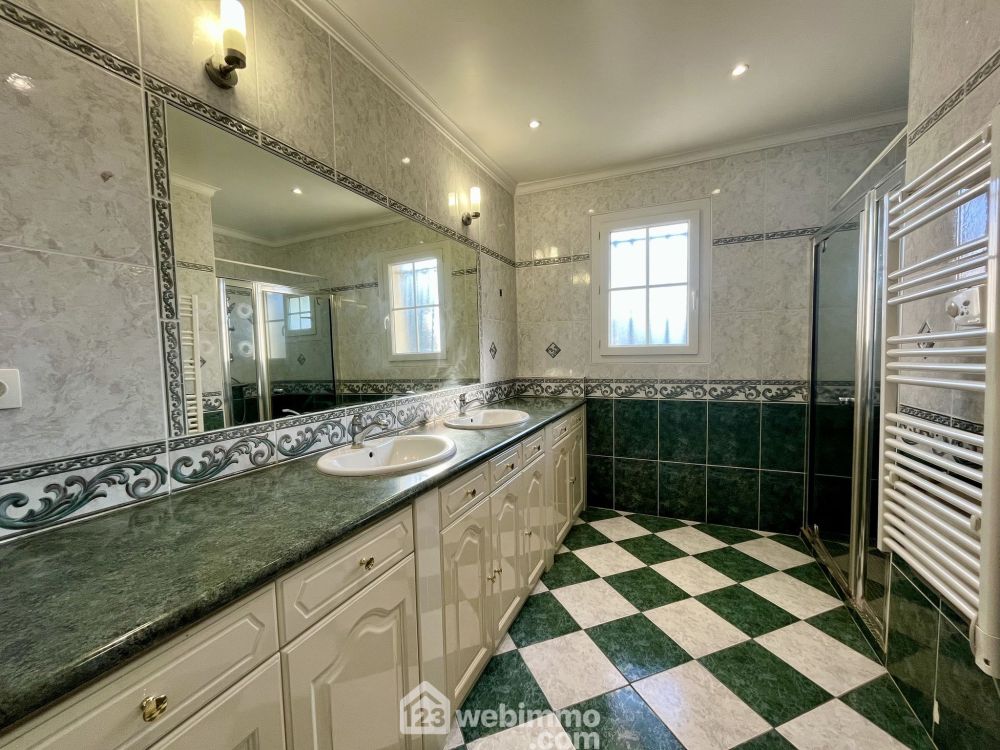 Photo 9 - Saint-Laurent-Médoc 33112 à Saint-Laurent-Médoc