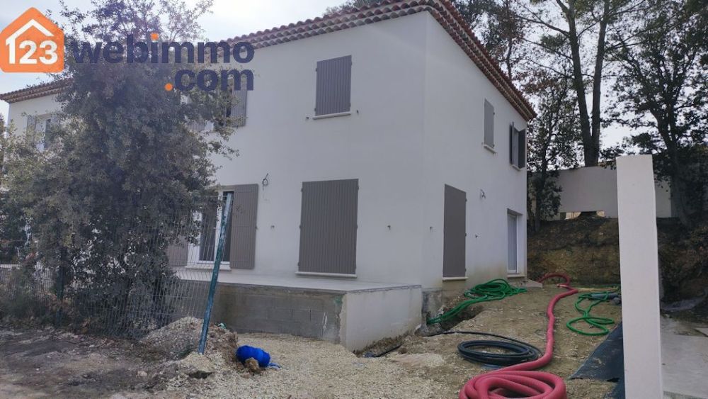 Photo 1 - Lambesc 13410 à Lambesc