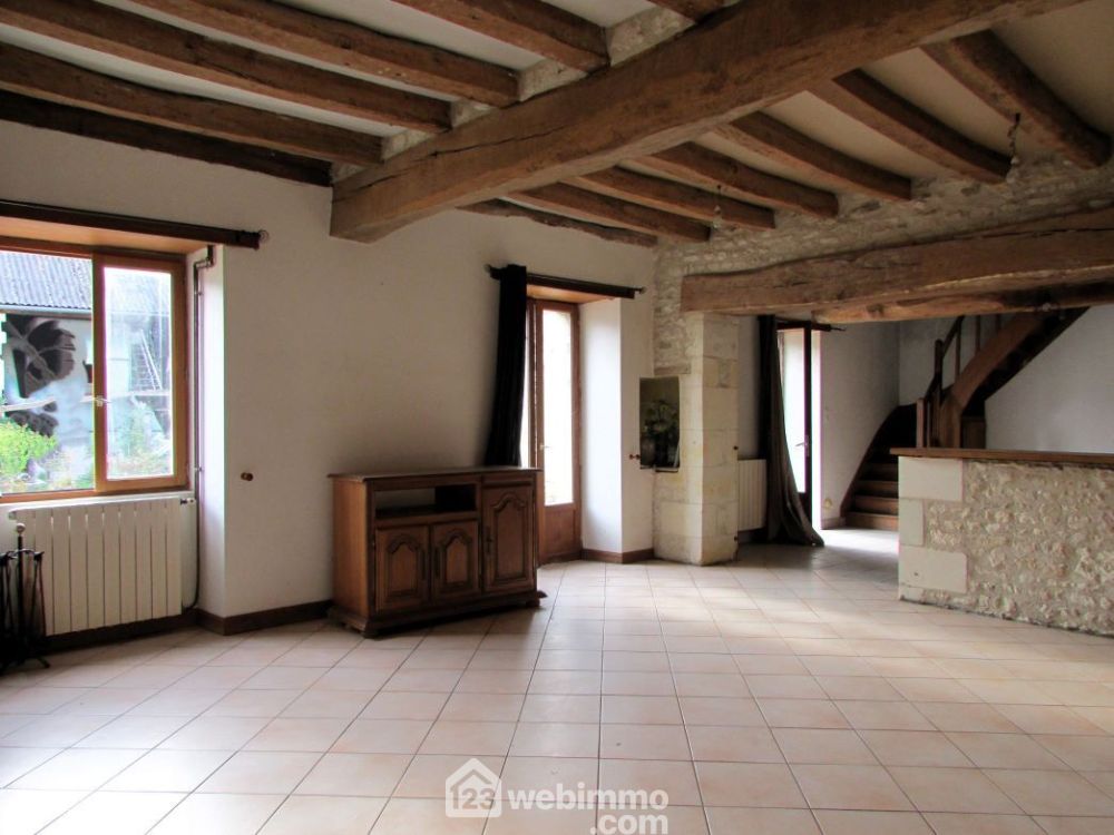 Photo 6 - Luzé 37120 à Luzé