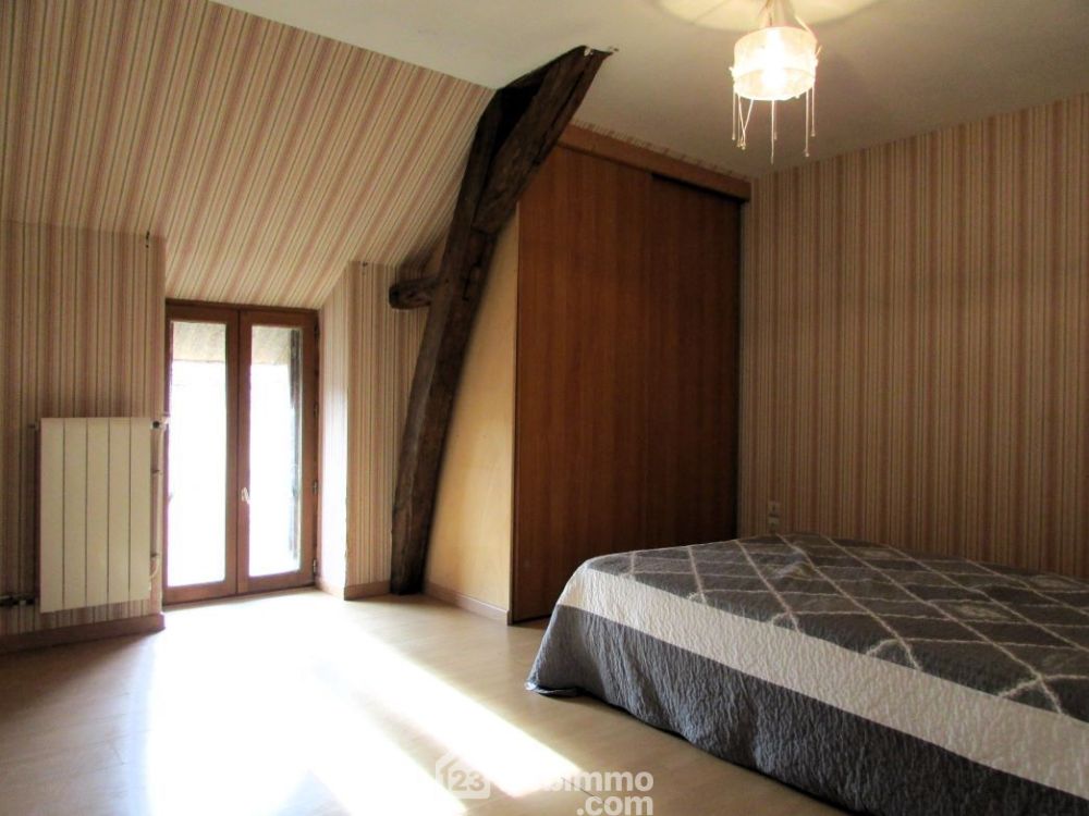 Photo 17 - Luzé 37120 à Luzé