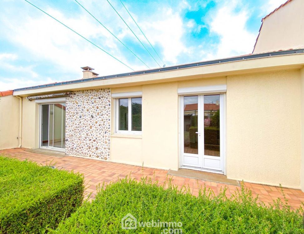 Photo 10 - Cholet 49300 à Cholet