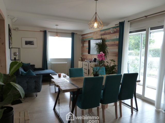 Photo 2 - Saint-Médard-en-Jalles 33160 à Saint-Médard-en-Jalles