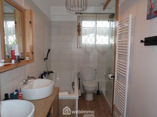 Photo 13 - Saint-Médard-en-Jalles 33160 à Saint-Médard-en-Jalles