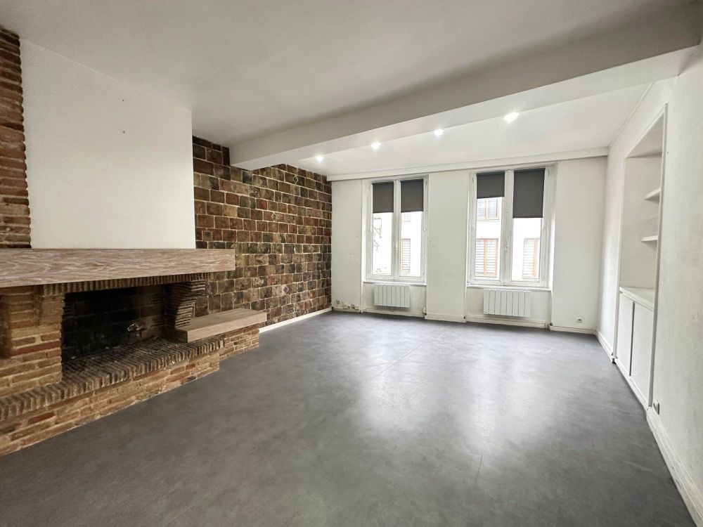 Photo 8 - LAON 02000 à LAON