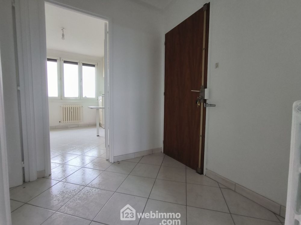 Photo 2 - Soissons 02200 à Soissons