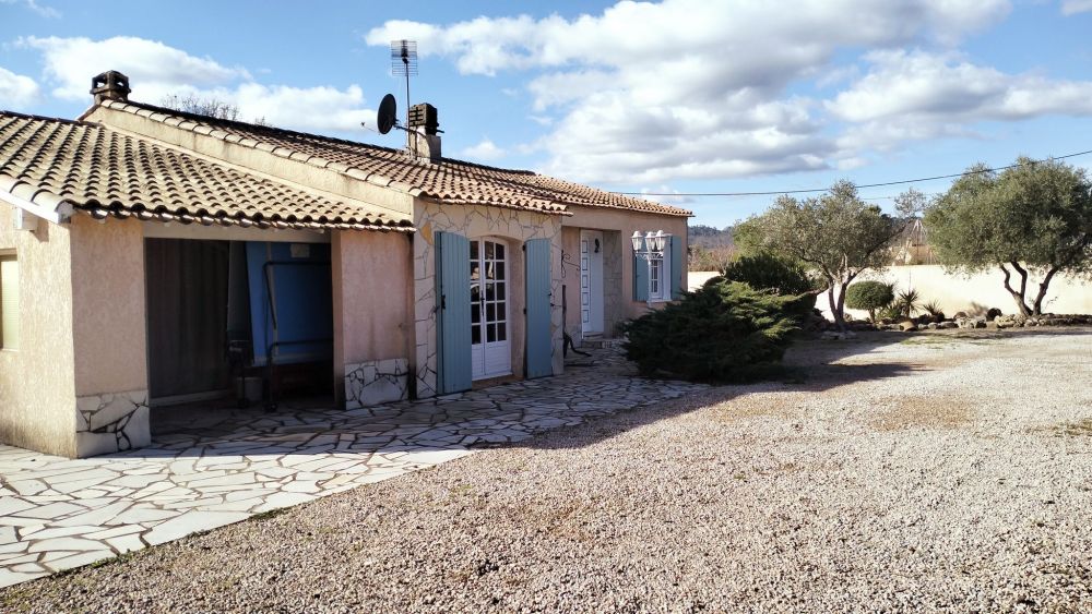 Photo 8 - Le Luc 83340 à Le Luc