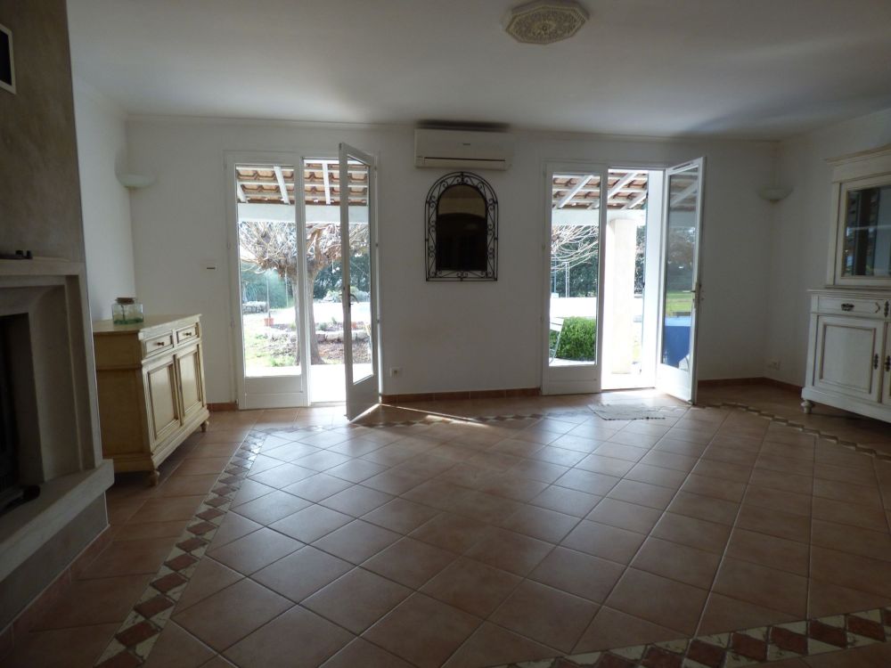 Photo 27 - Le Luc 83340 à Le Luc