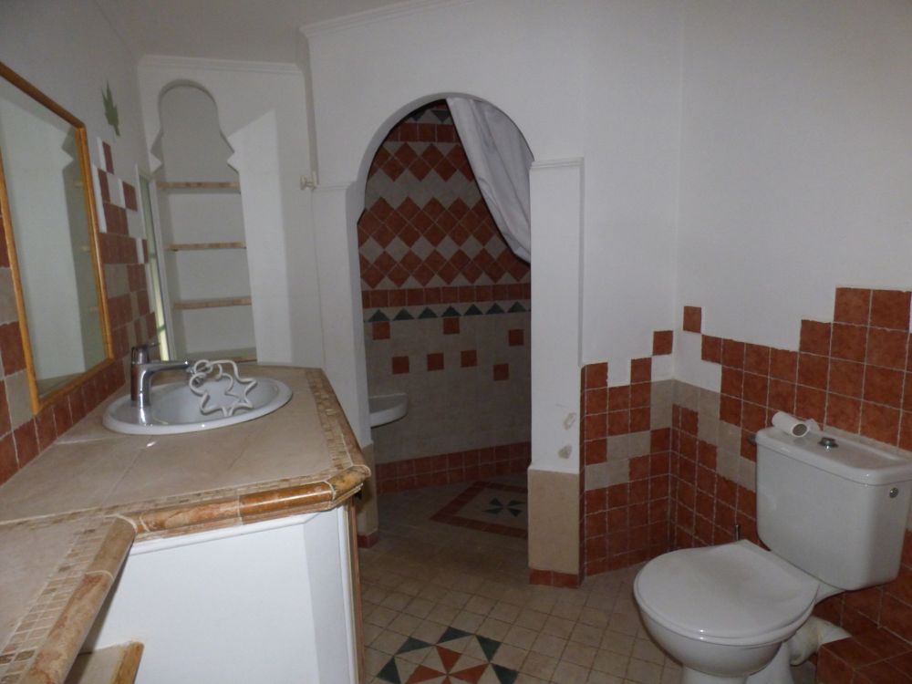 Photo 46 - Le Luc 83340 à Le Luc