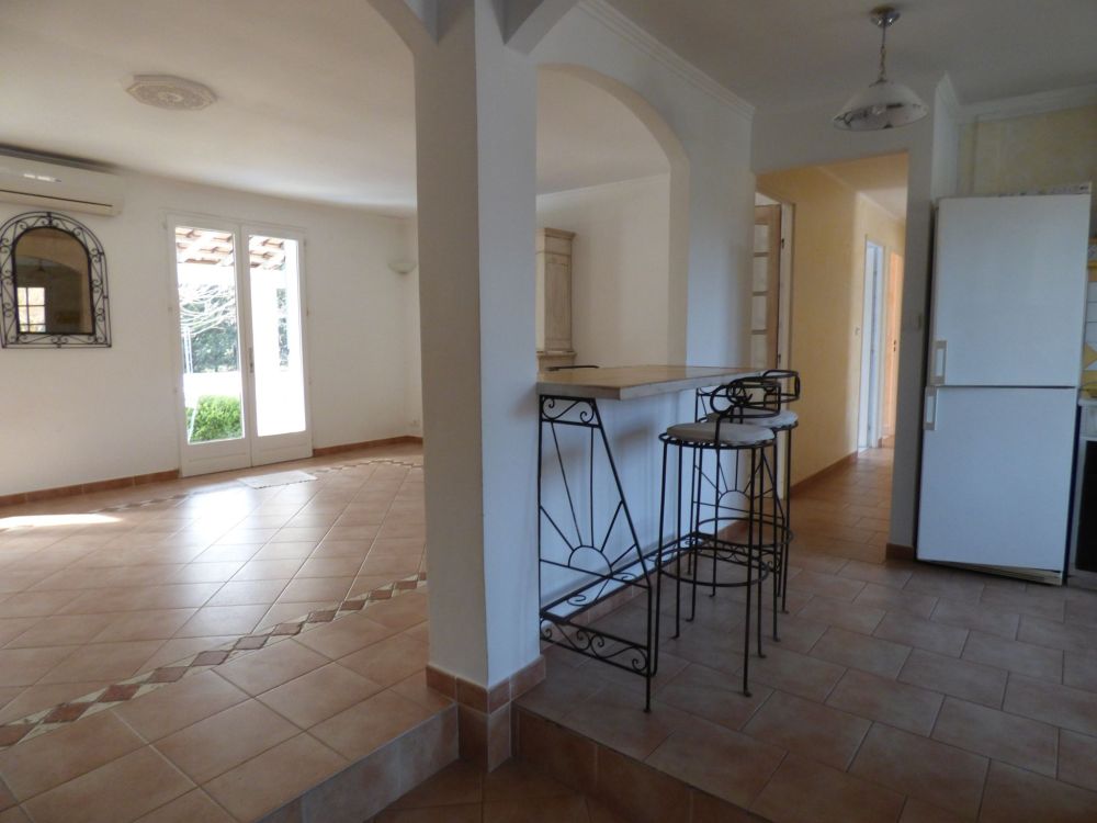 Photo 49 - Le Luc 83340 à Le Luc