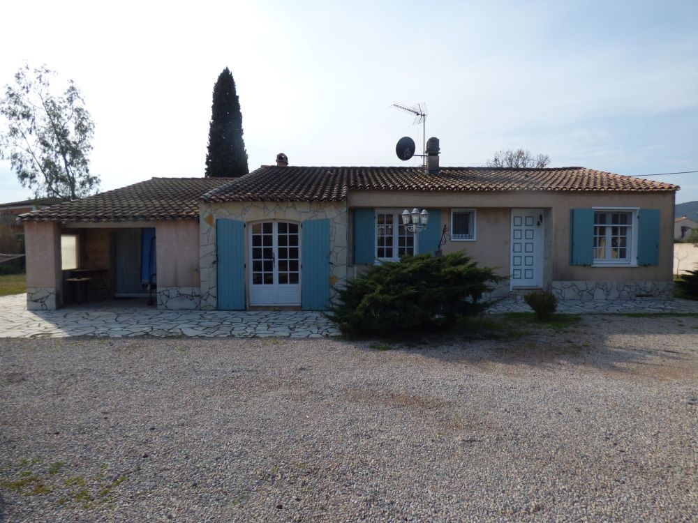 Photo 1 - Le Luc 83340 à Le Luc