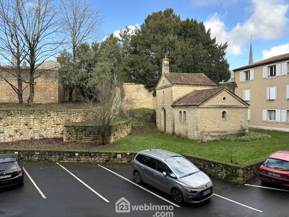 Photo 2 - Poitiers 86000 à Poitiers