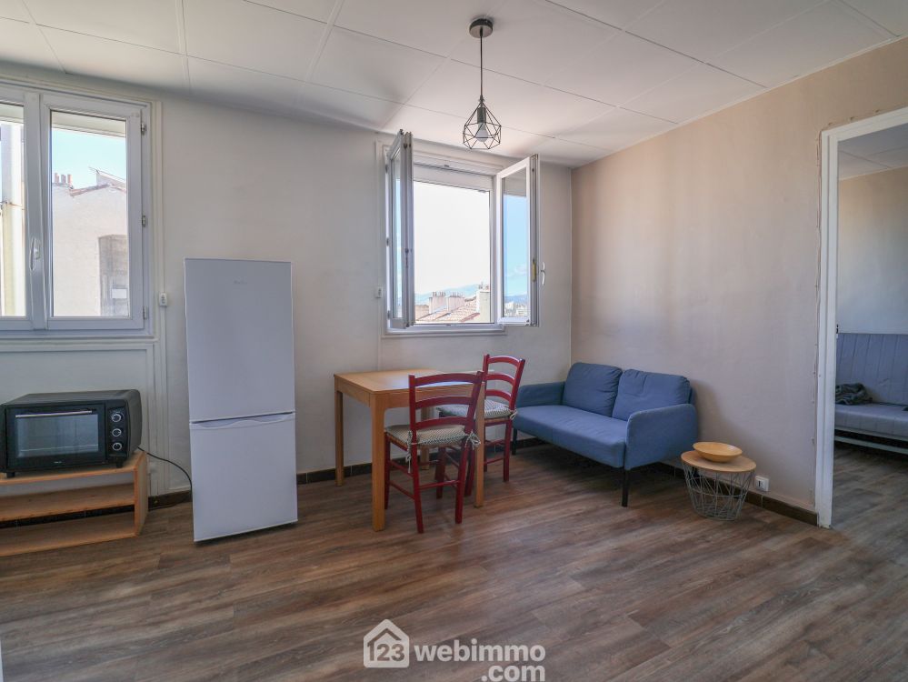 Photo 3 - Marseille 13008 à Marseille