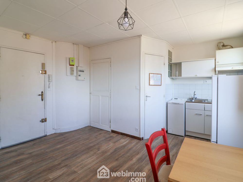 Photo 5 - Marseille 13008 à Marseille