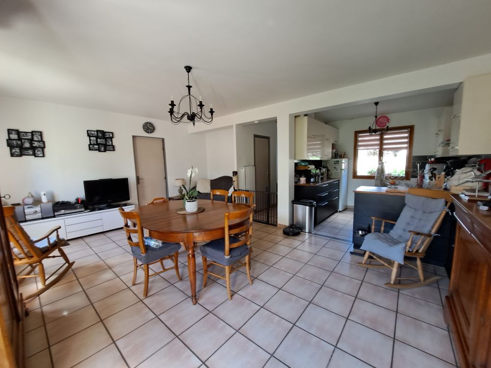 Photo 3 - Villeneuve-Saint-Germain 02200 à Villeneuve-Saint-Germain