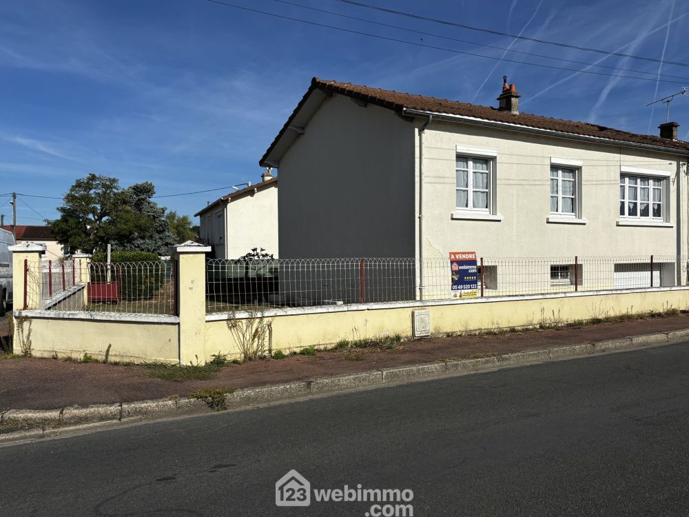 Photo 1 - Châtellerault 86100 à Châtellerault
