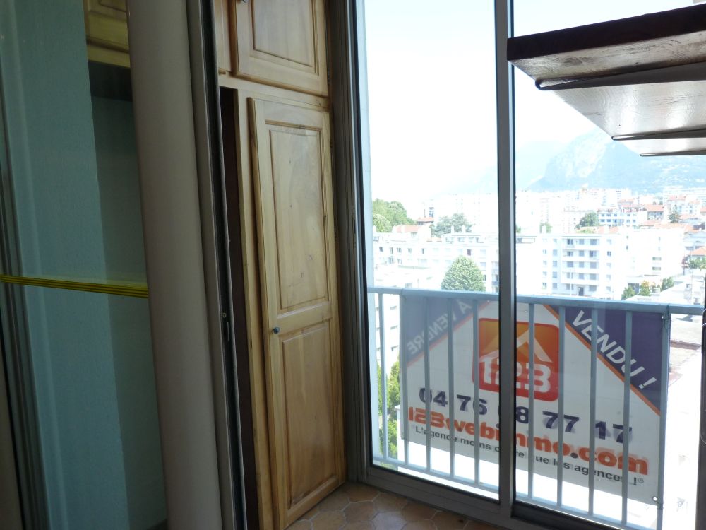 Photo 4 - GRENOBLE 38100 à GRENOBLE