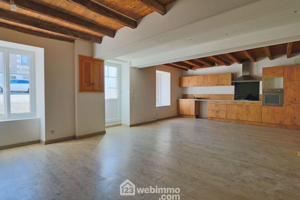 Photo 2 - Coulombiers 86600 à Coulombiers