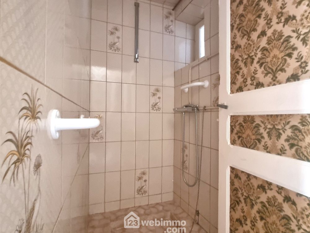 Photo 6 - Neuville-de-Poitou 86170 à Neuville-de-Poitou