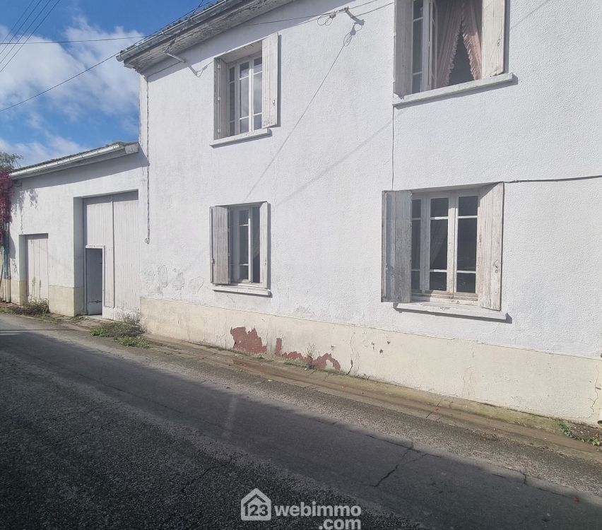 Photo 26 - Neuville-de-Poitou 86170 à Neuville-de-Poitou