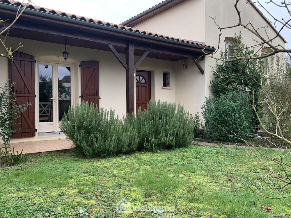 Photo 2 - Poitiers 86000 à Poitiers