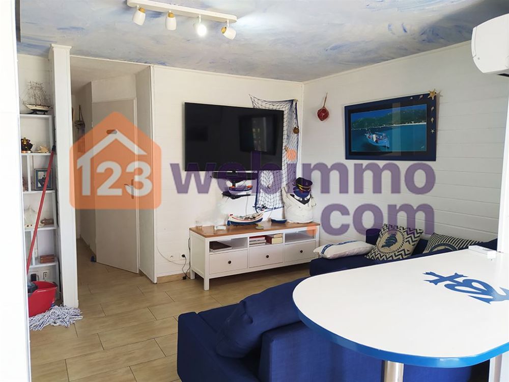 Photo 9 - Port-Saint-Louis-du-Rhône 13230 à Port-Saint-Louis-du-Rhône