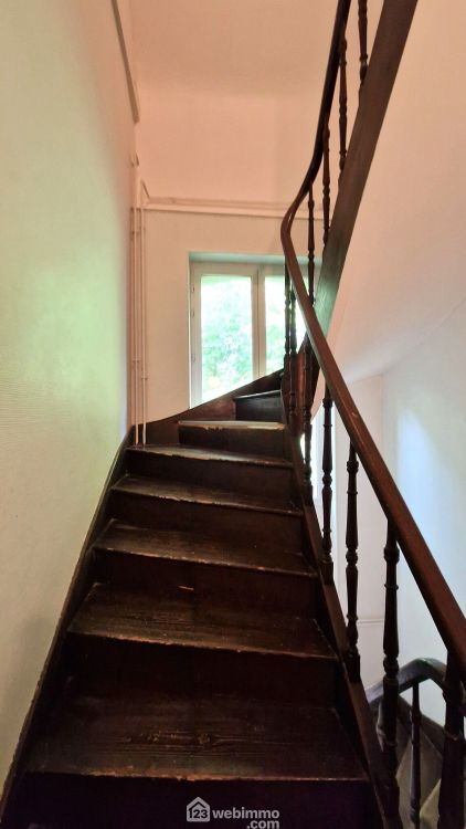 Photo 4 - Laon 02000 à Laon