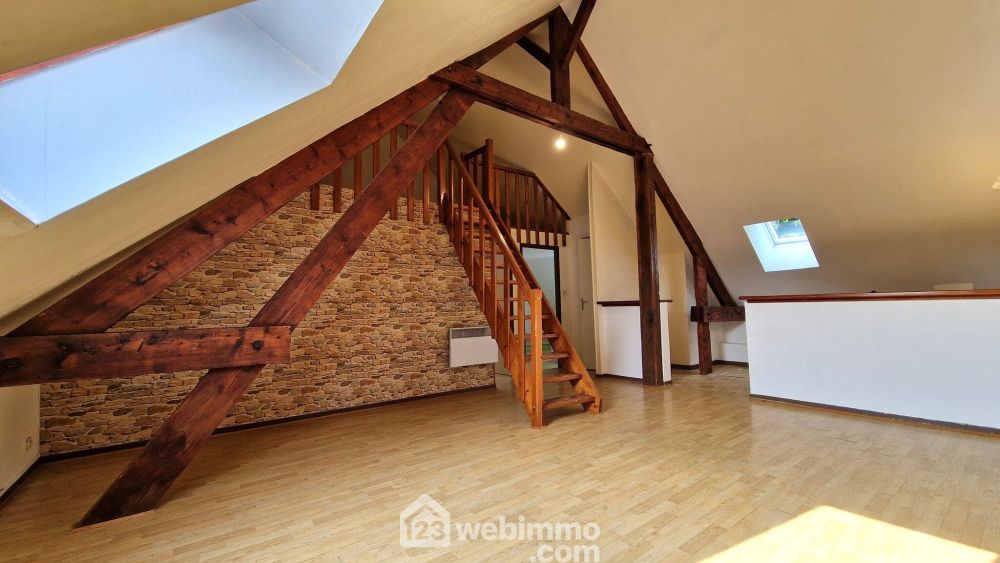 Photo 8 - Laon 02000 à Laon