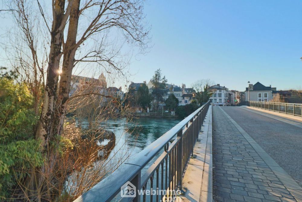 Photo 3 - Poitiers 86000 à Poitiers