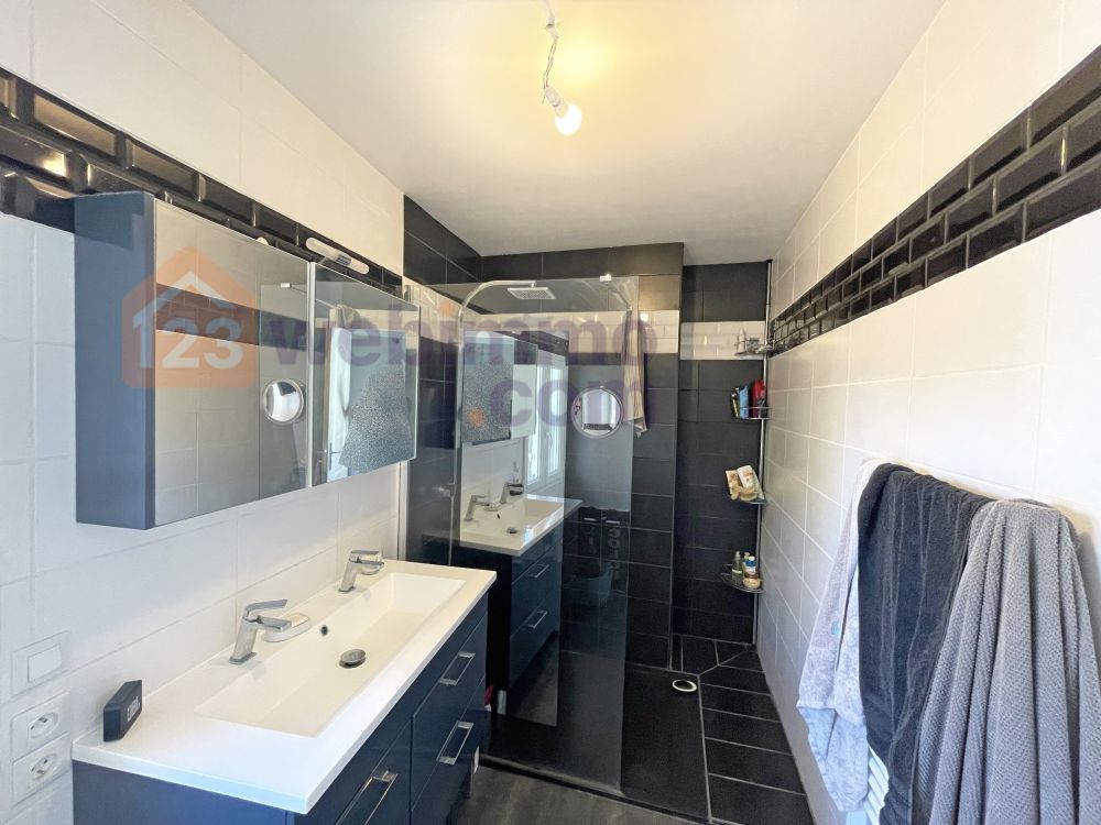 Photo 4 - Fourques 30300 à Fourques