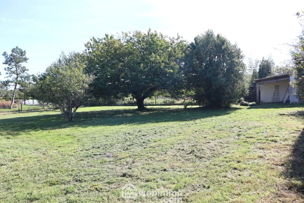 Photo 19 - Bonnes 86300 à Bonnes