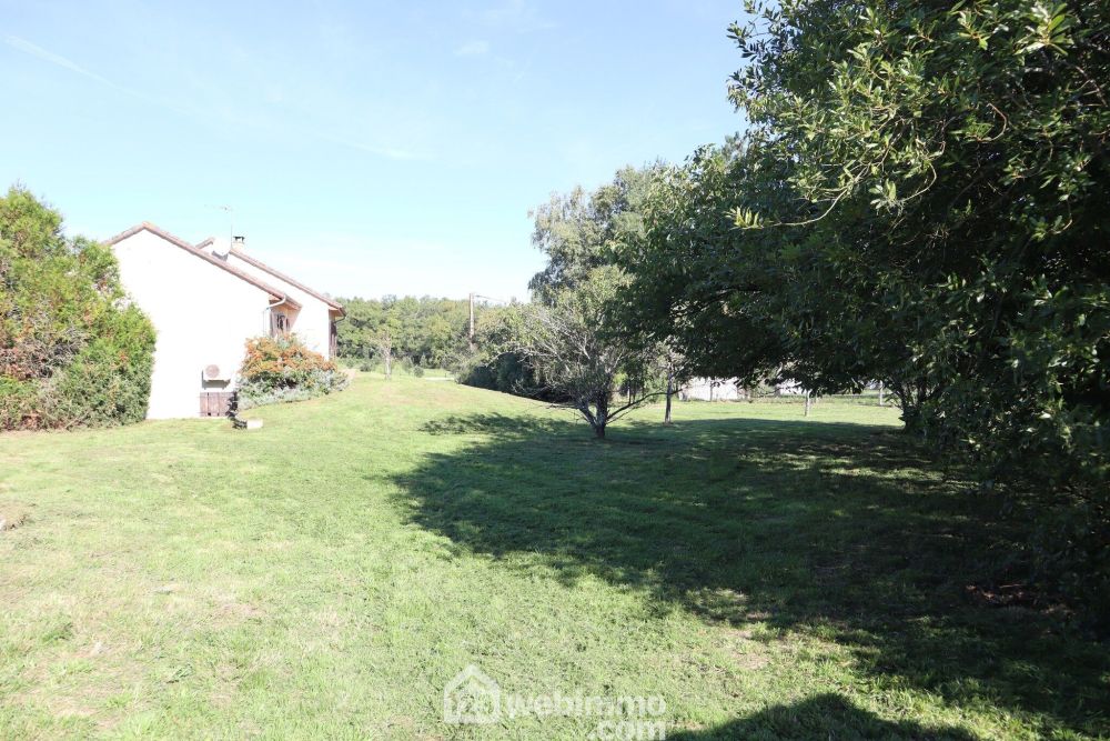 Photo 24 - Bonnes 86300 à Bonnes