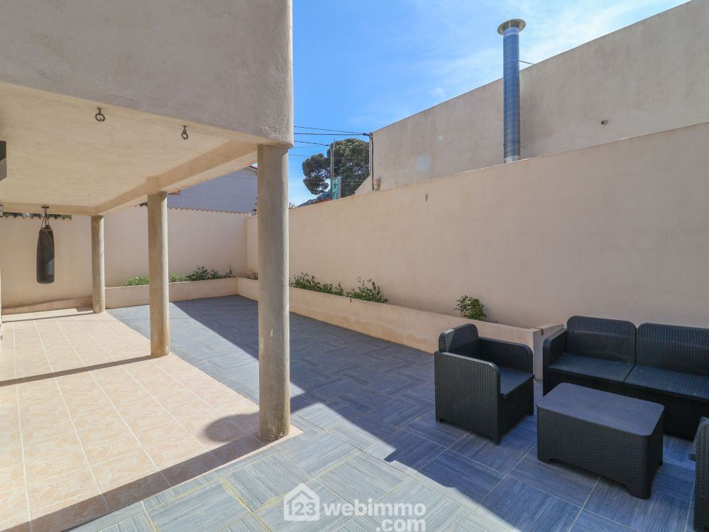 Photo 3 - Marseille 13009 à Marseille