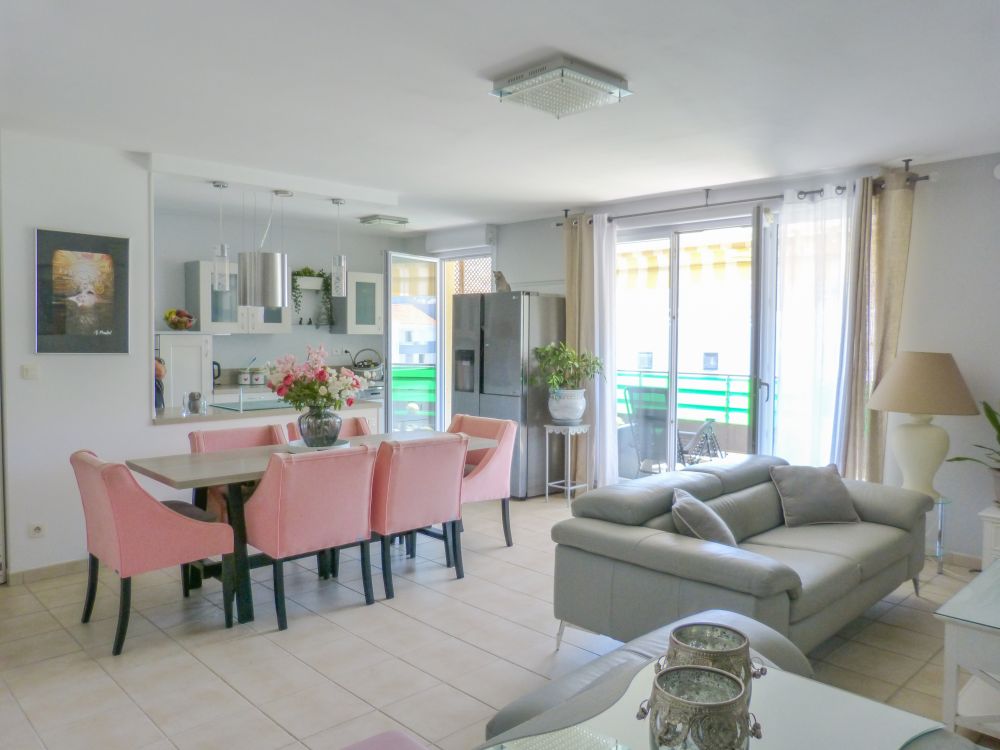 Photo 2 - Marseille 13009 à Marseille