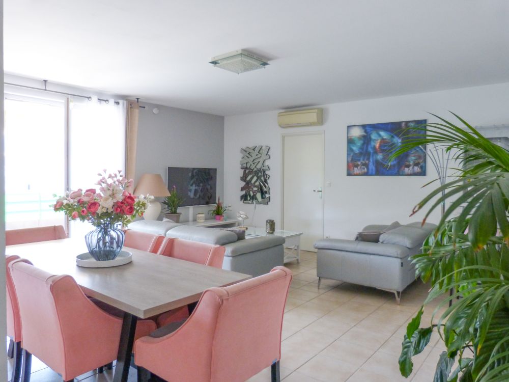 Photo 1 - Marseille 13009 à Marseille