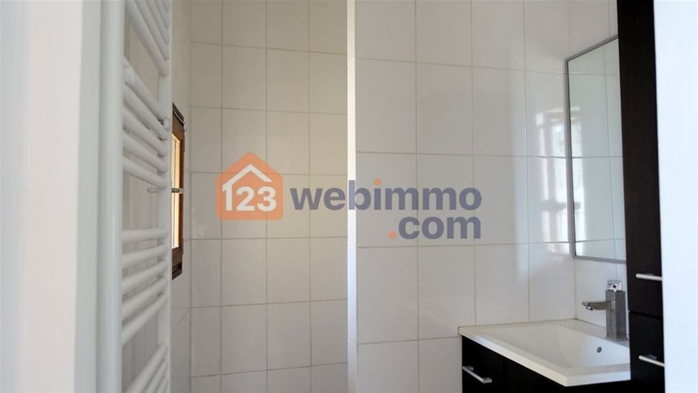 Photo 9 - Pélissanne 13330 à Pélissanne