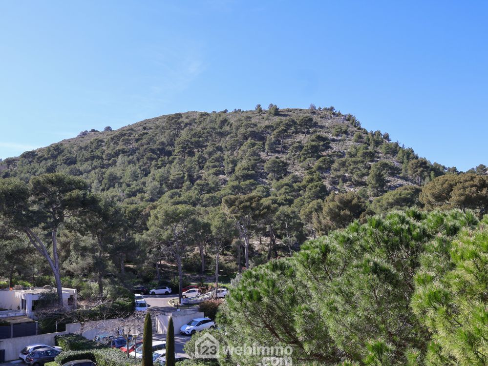 Photo 8 - Marseille 13009 à Marseille