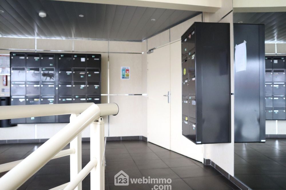 Photo 2 - Poitiers 86000 à Poitiers