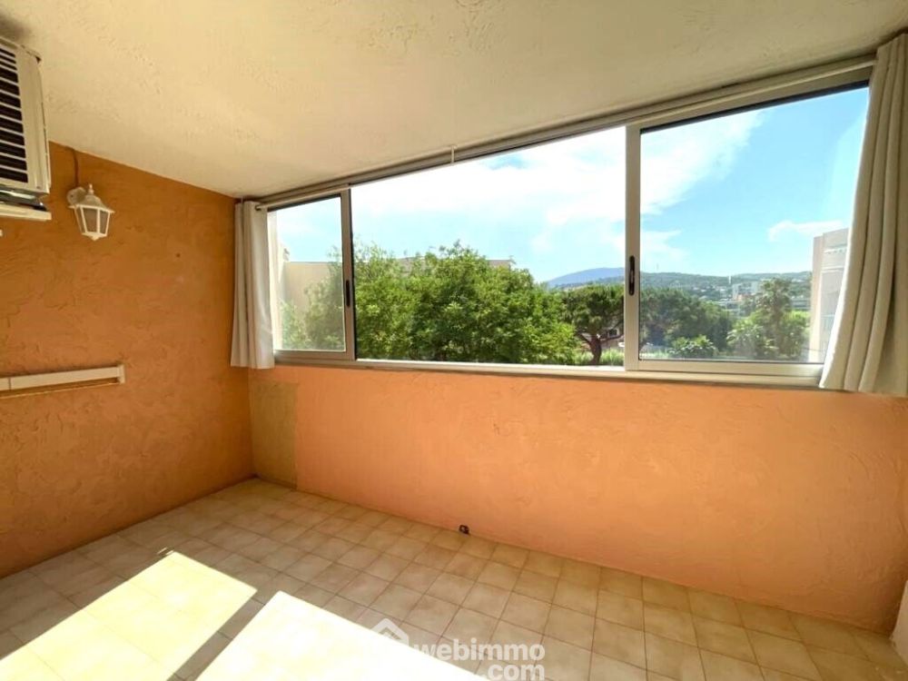 Photo 2 - Sainte-Maxime 83120 à Sainte-Maxime