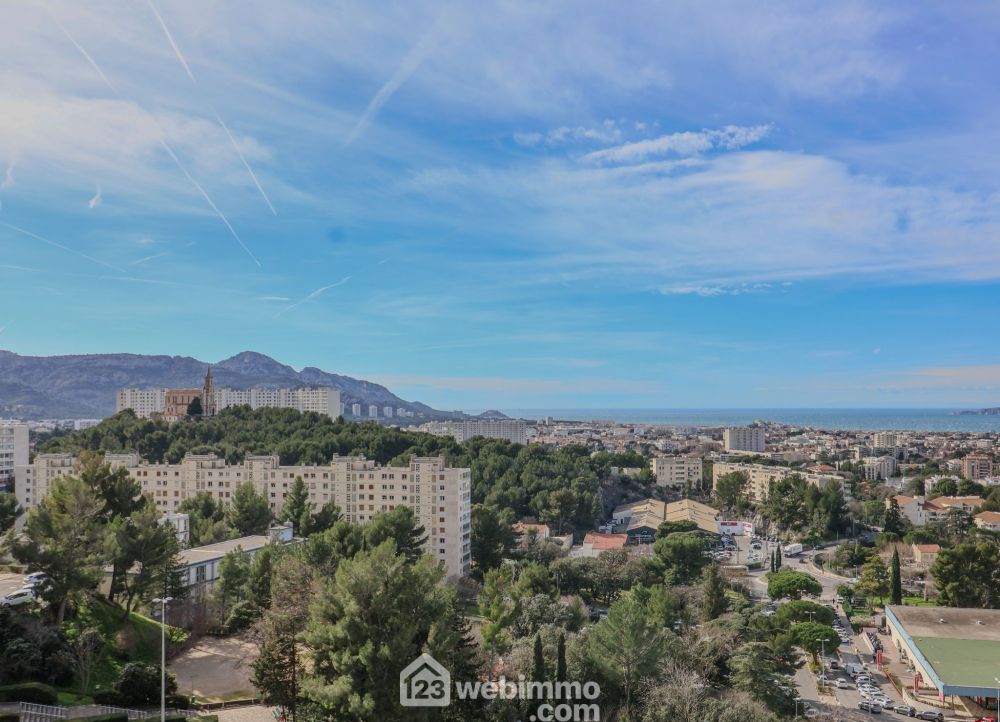 Photo 2 - Marseille 13009 à Marseille